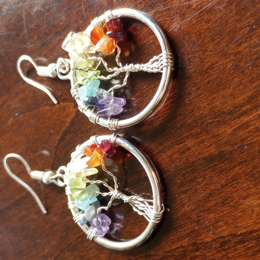 Tree dangle earrings - Picture 2 of 4
